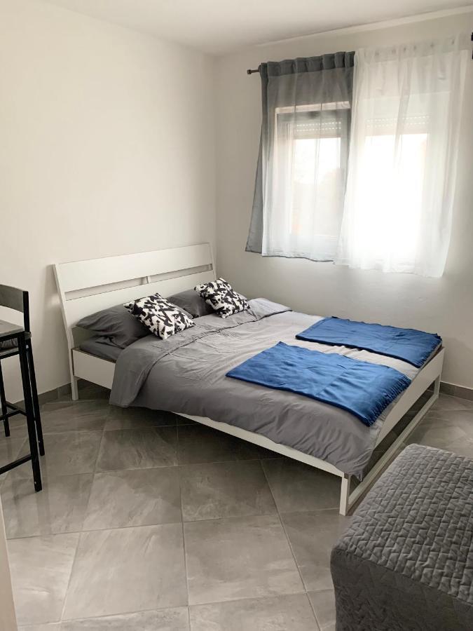Studio Apartman Bruna-Liznjan, Medulin Luaran gambar